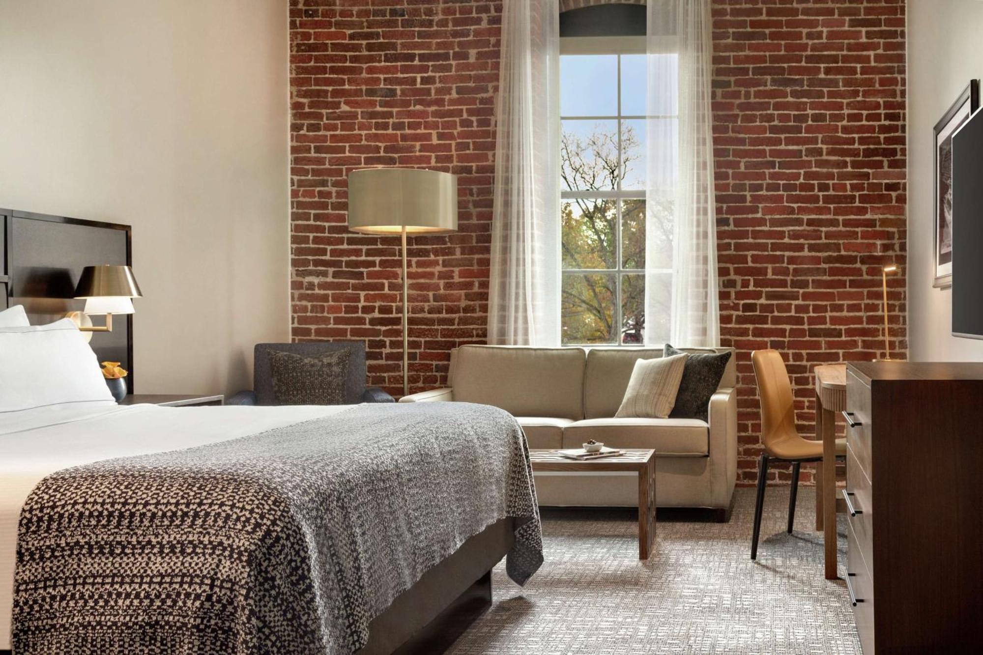 The Wilbur Lititz, Tapestry Collection By Hilton Hotell Eksteriør bilde