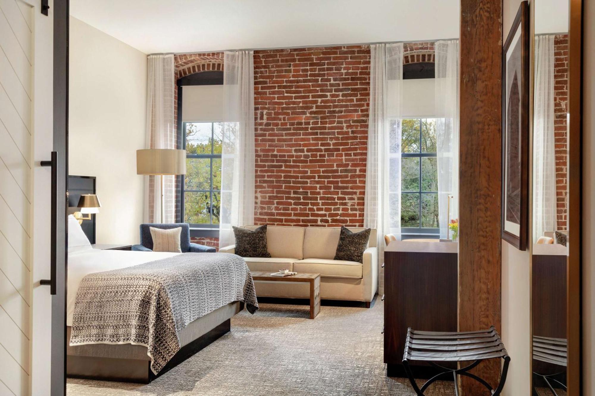 The Wilbur Lititz, Tapestry Collection By Hilton Hotell Eksteriør bilde